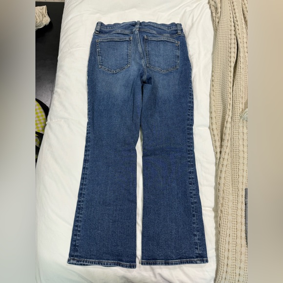 MADEWELL Mid-Rise Kick Out Crop - Picture 2 of 7